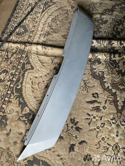 Новая накладка радиатора Мазда 6 оригинал