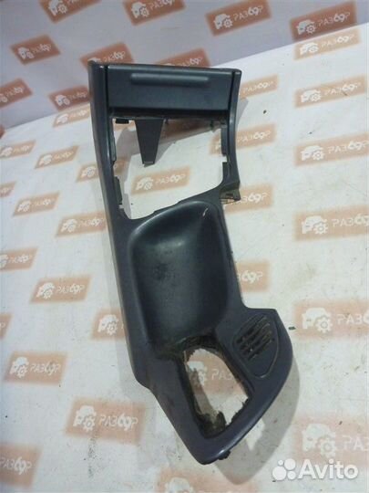 Центральная консоль Ford Mondeo GBP L1F 1993