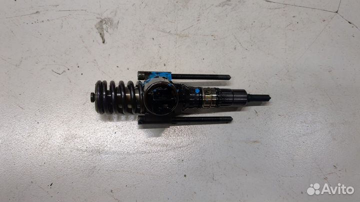 Форсунка топливная Volkswagen Jetta 5, 2008