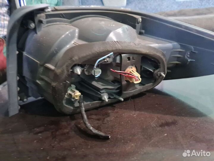 Фонарь задний Mazda CX7 CX-7 CX 7