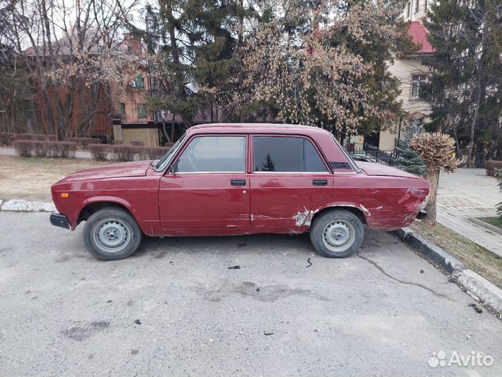 Продам авто ваз 2107