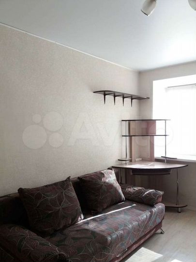 Комната 14 м² в > 9-к., 3/5 эт.