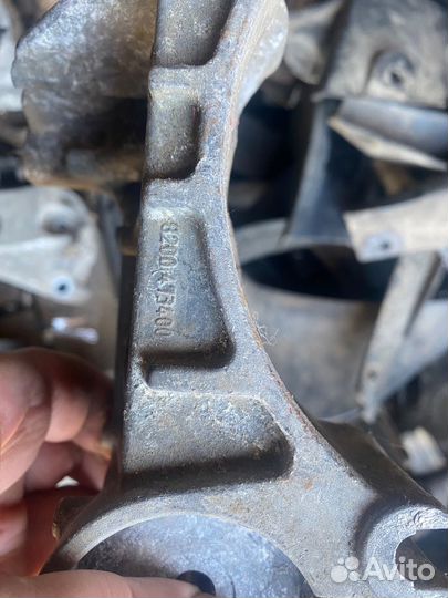 Кронштейн генератора рено дастер