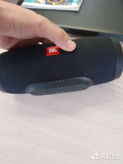 Колонка jbl charge 3