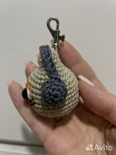 Брелок вязанный ручная работа