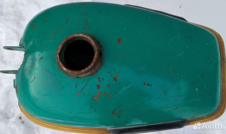 Бензобак от мотоцикла Урал