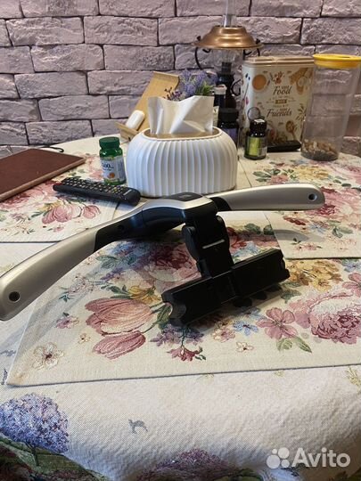 Плечики в автомобиль Mercedes