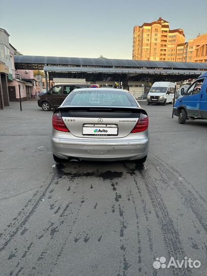 Mercedes-Benz C-класс 1.8 AT, 2003, 223 000 км