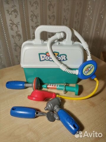 Игровой набор доктора в чемоданчике
