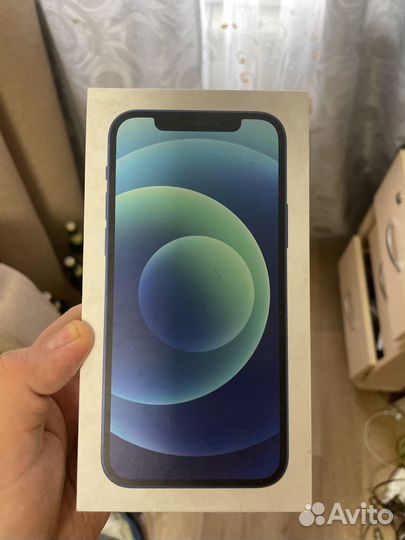 iPhone 12, 64 ГБ