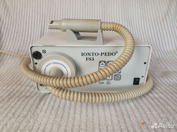 Аппарат для педикюра и маникюра с пылесосом