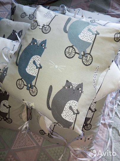 Бортики в детскую кроватку