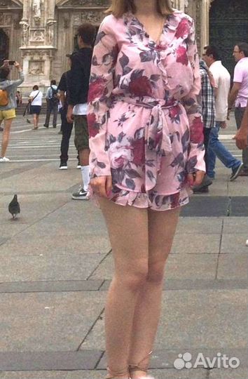 Комбинезон бренда Pretty Little Thing (ASOS)