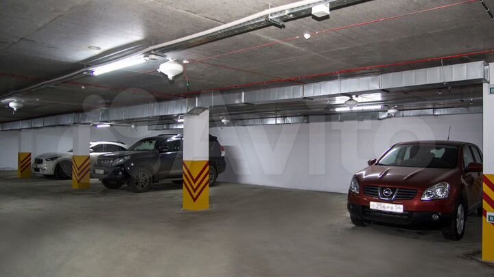 Машиноместо, 16 м²