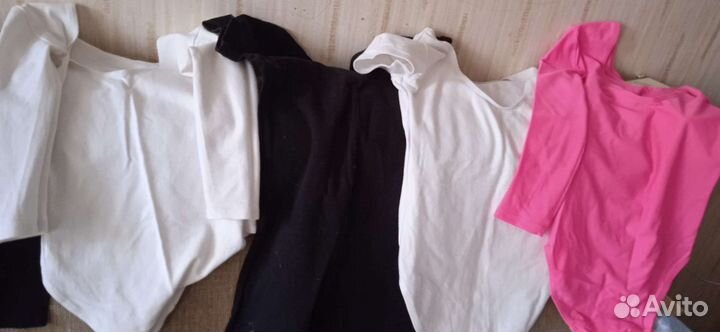 Одежда для девочек для занятий спортом, разная