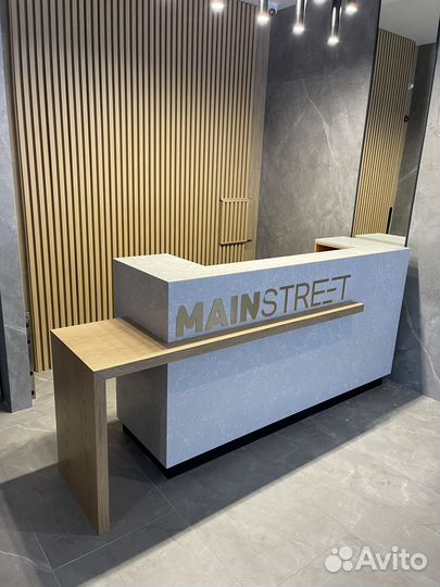 Стойка ресепшен из камня