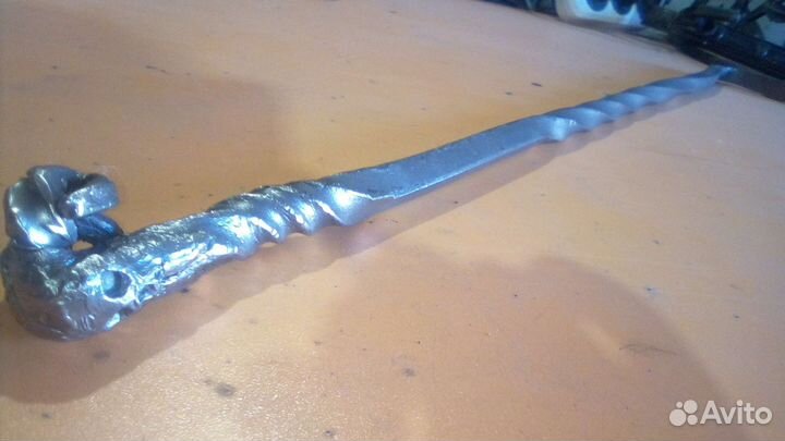 Розы кованые