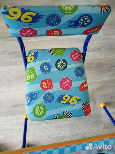 Детский стол и стул