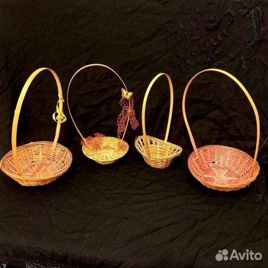 Корзинки плетеные