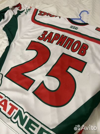 Хоккейная форма (джерси) «Ак Барс» с автографами