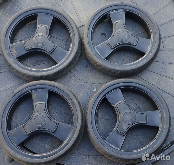 Колеса для коляски