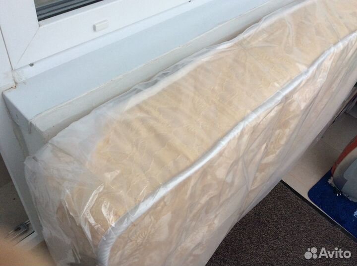 Матрас на пружинном блоке односпальный