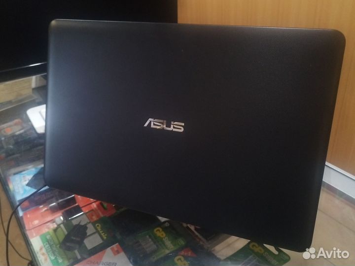 Ноутбук asus 17.3