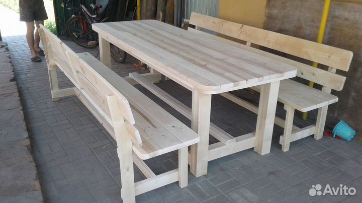 Лавка деревянная