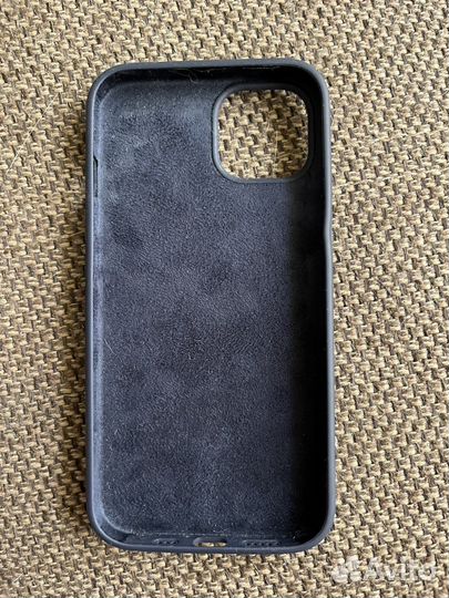 Продам Чехлы на iPhone 13
