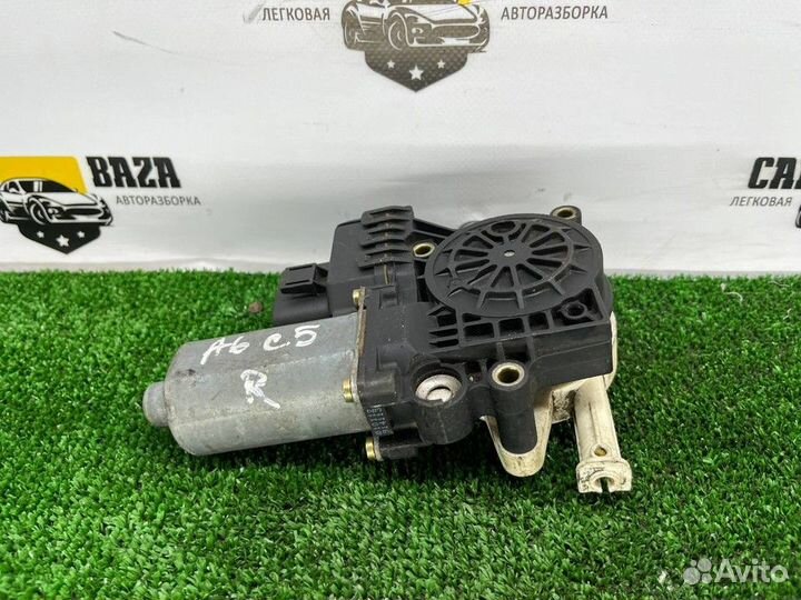 Моторчик стеклоподъемника передний правый R