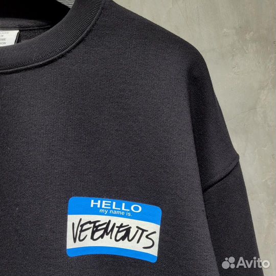 Черный свитшот Vetements женский