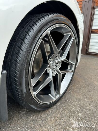 Колеса в сборе r20; Диски HRE FF11 с резиной