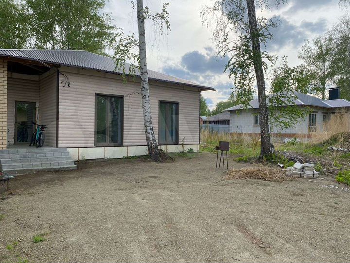 Дом 110 м² на участке 13 сот.