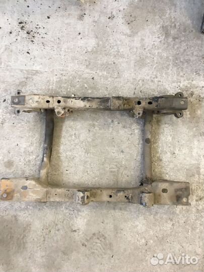 Падрамник передний Mercedes W163 ML (5291)