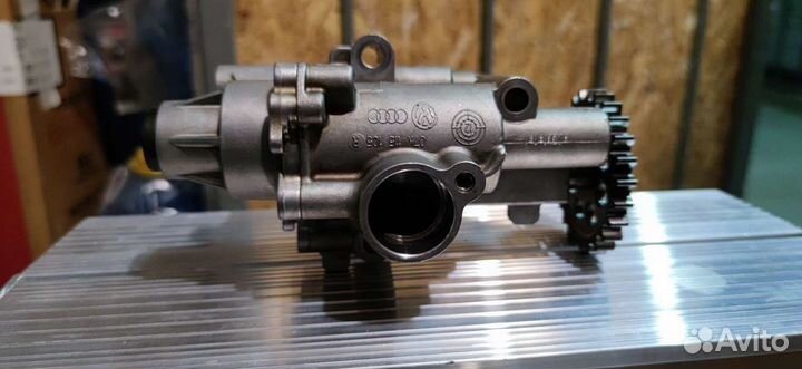 Масляный насос audi 2.5 tfsi