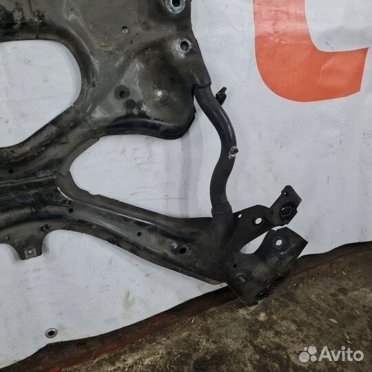 Подрамник передний Audi A4 B9 2019