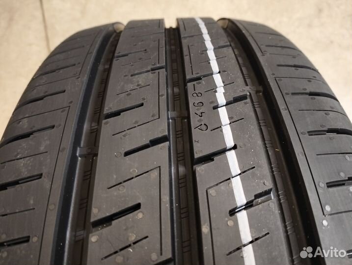 Nokian Tyres Hakka Van 215/70 R15C 109R