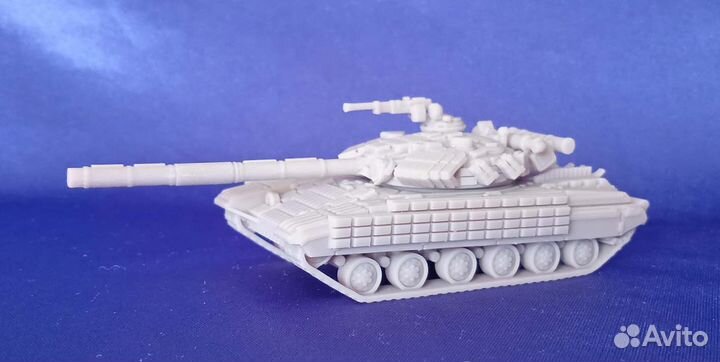 Модель танка Т-64 бв; 1/100 (15 мм)