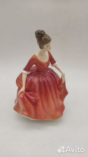 Статуэтка Фигурка Royal Doulton winter welcome вы