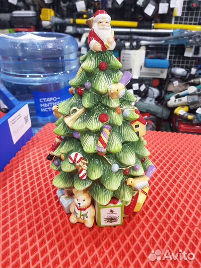 Фарфоровая банка для печенья от бренда Spode