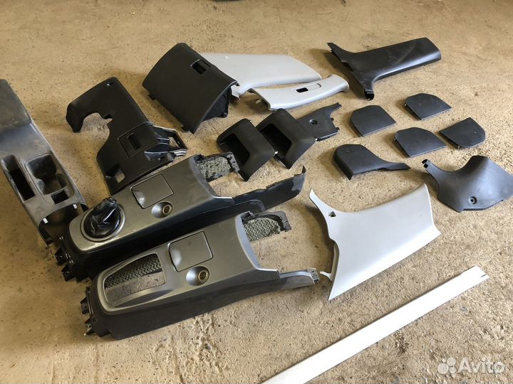 Пластик салона lancer 9