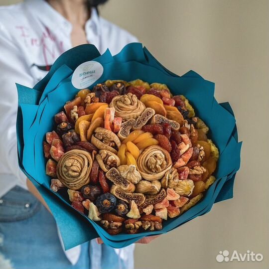 Съедобный букет из сухофруктов №3