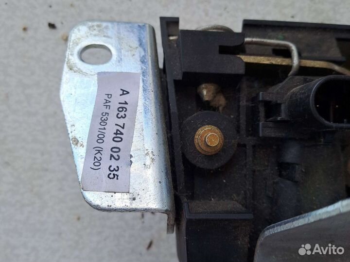 Замок крышки багажника Мерседес бенц Мл W163