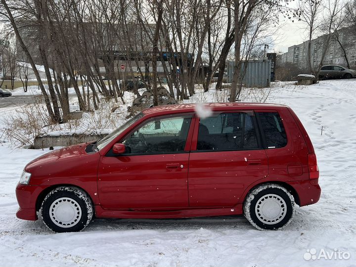 Mazda Demio 1.3 AT, 2002, 250 000 км