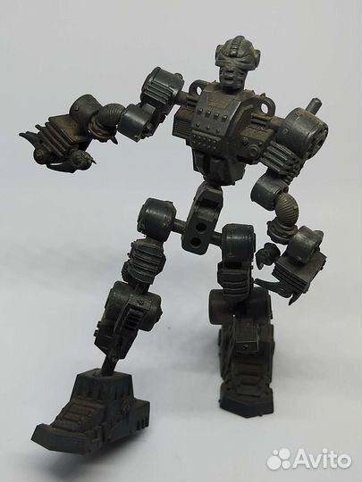 Игрушки пластиковые