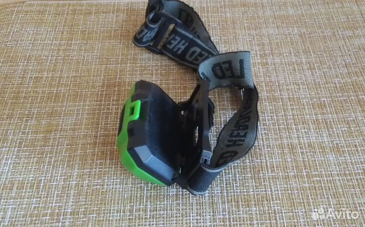 Налобный фонарик на батарейках и подставках