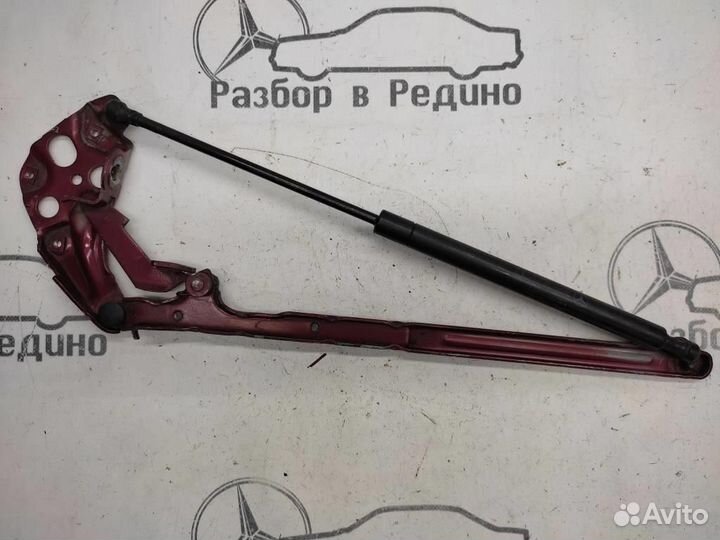 Петля капота w210 E-class 112.911 1999