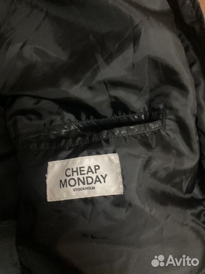 Пуховик Cheap Monday