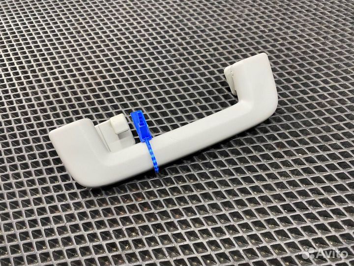 Ручка потолочная Jaguar XF 09-15