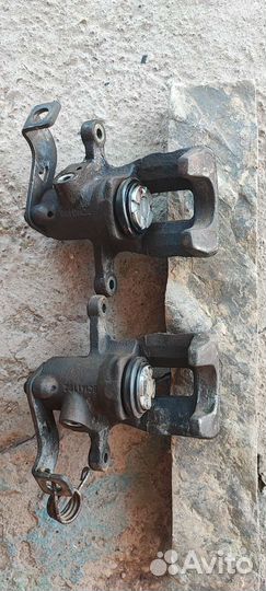 Суппорта задние Solaris 1